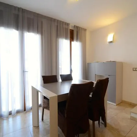 Gracia 23 3d * L'Escala